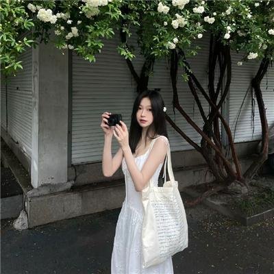 早上下班的女人